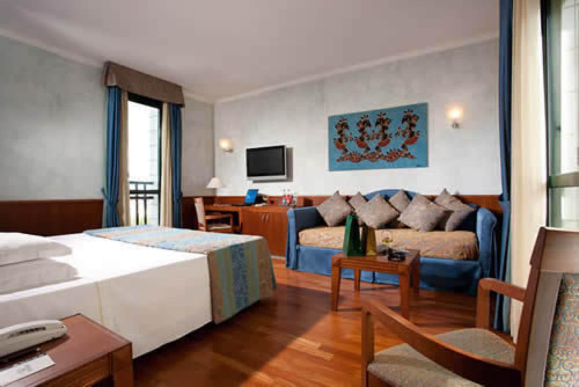Hotel Raffaello Milano Esterno foto