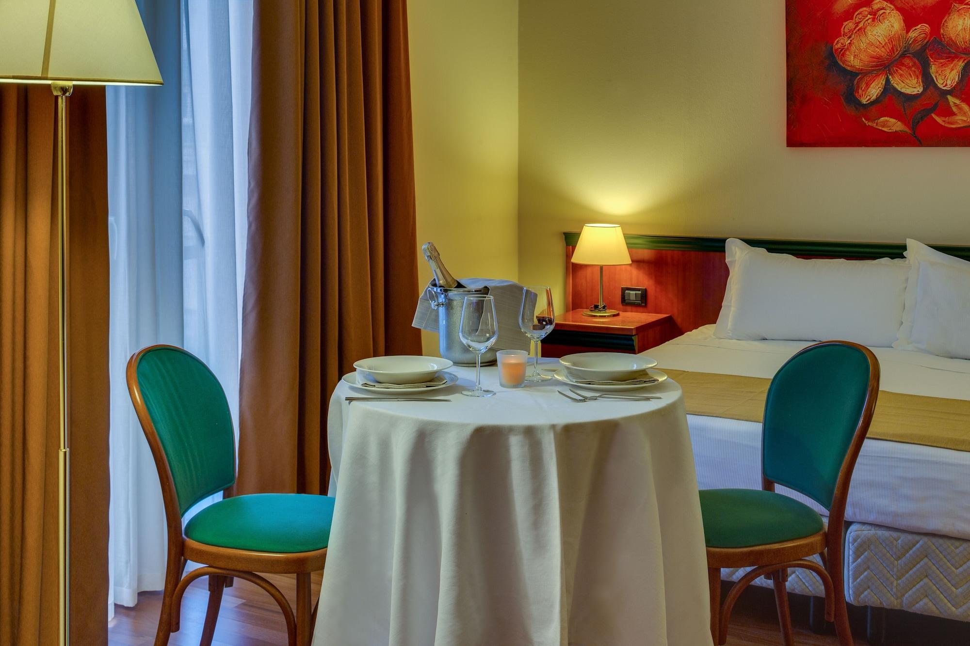 Hotel Raffaello Milano Esterno foto