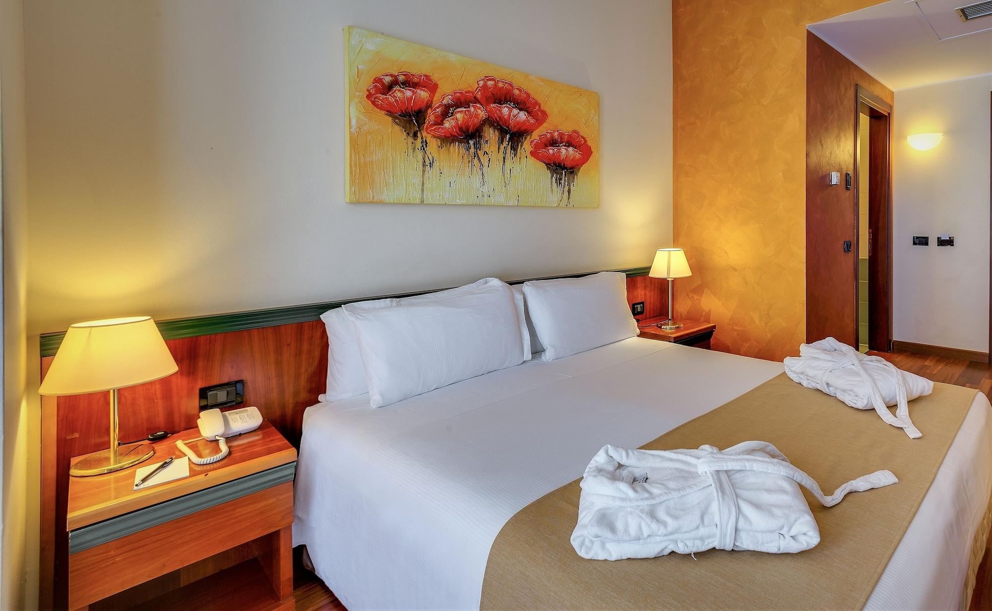 Hotel Raffaello Milano Esterno foto