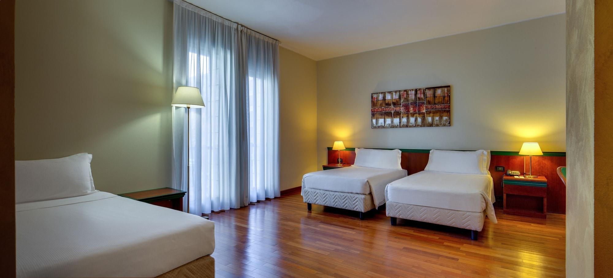 Hotel Raffaello Milano Esterno foto