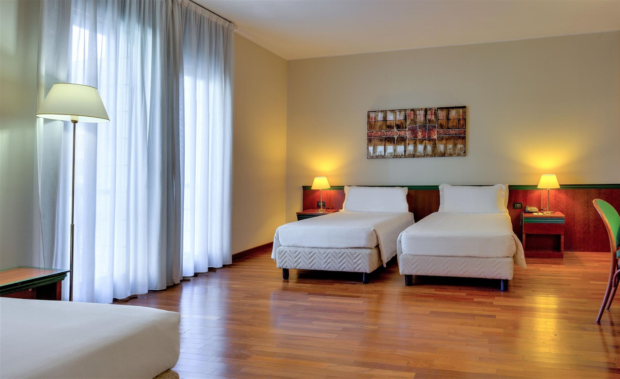 Hotel Raffaello Milano Esterno foto